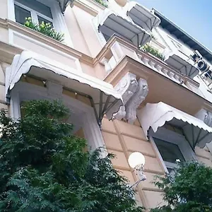 Buchholz Downtown Hotel Colónia