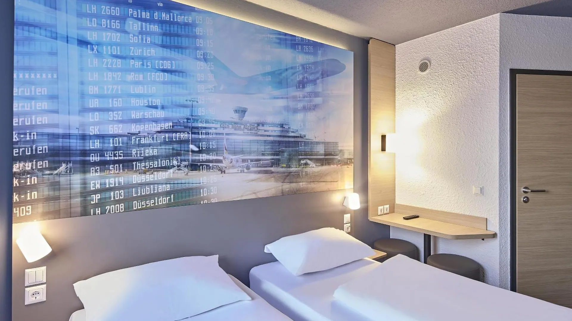 B&B Hotel Koeln-Airport  Colónia