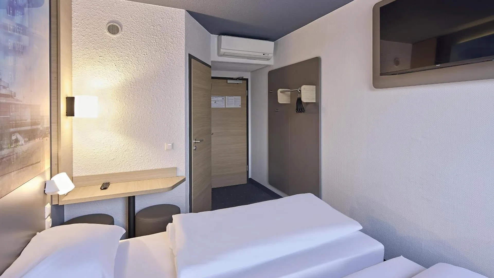 B&B Hotel Koeln-Airport 2*, Köln Almanya