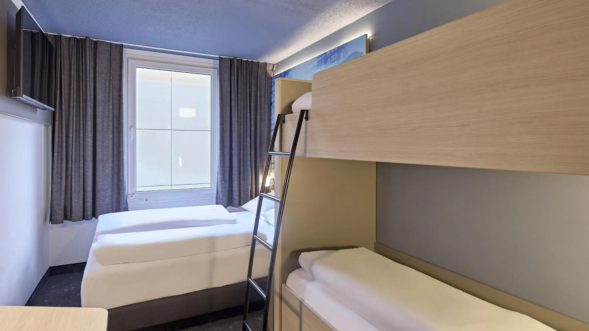 **  B&B Hotel Koeln-Airport Alemanha